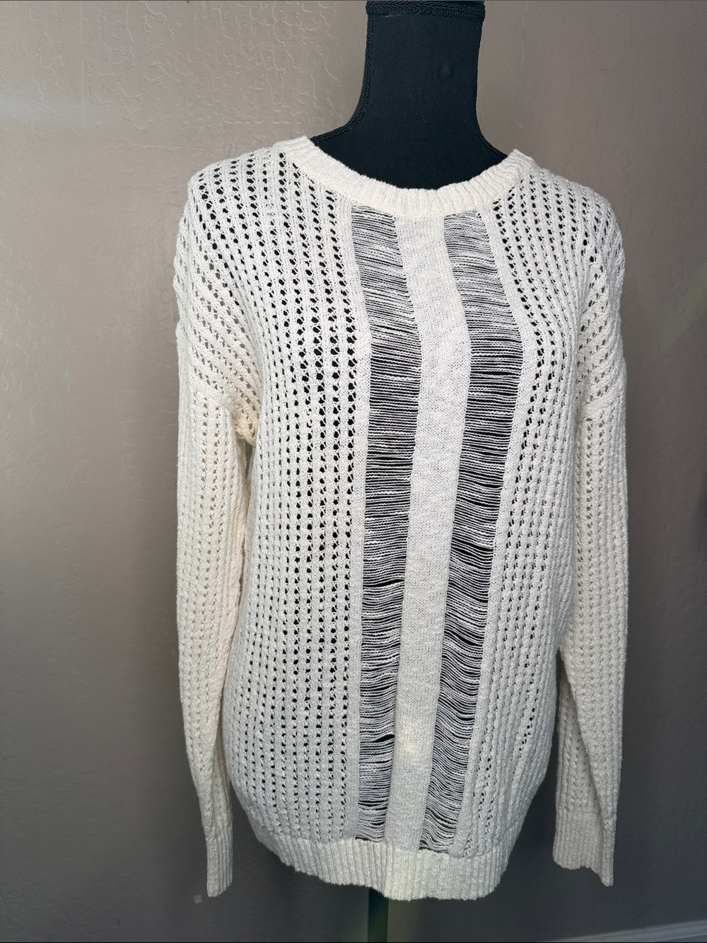 Vince Camuto Cream Open-Knit Crew Sweater with Vertical Contrast Stripe